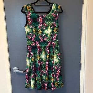 Cynthia Rowley Floral Green Bee Dress